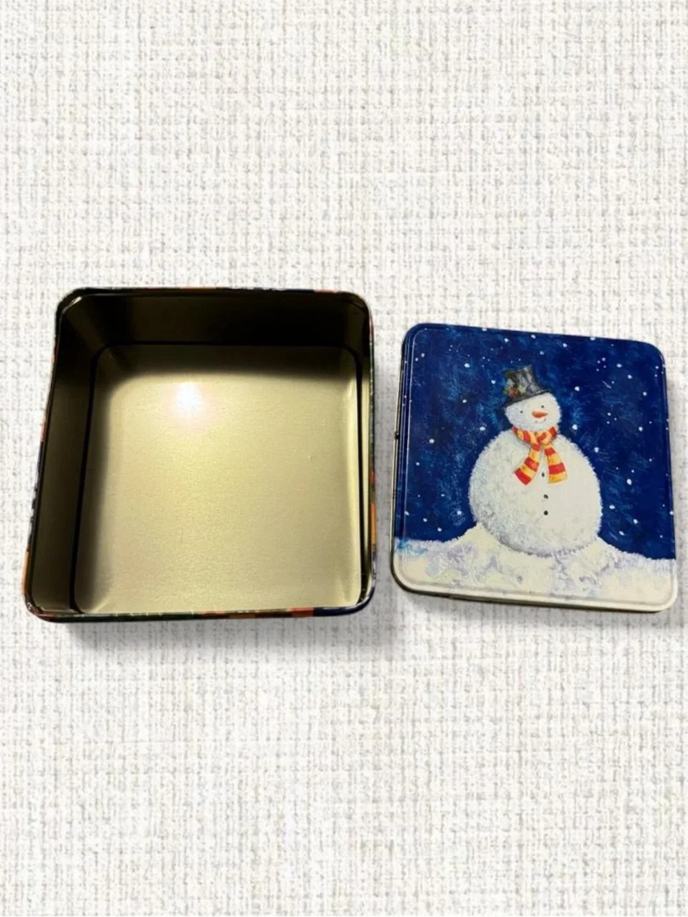 Snowman Christmas Metal Tin